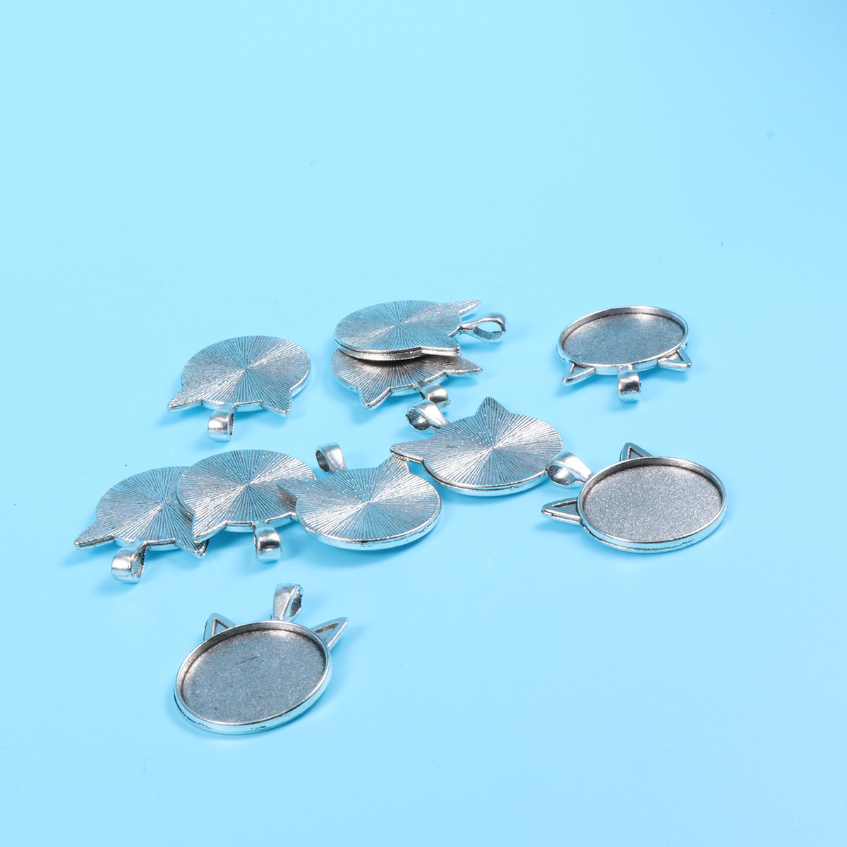 10Pcs Cat Ear Bezel Pendant Tr - Resin Jewelry Kit recension och pris
